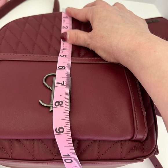 BNWT Steve Madden  Backpack with CC holder,  front pocket and adjustable straps - Picture 8 of 11